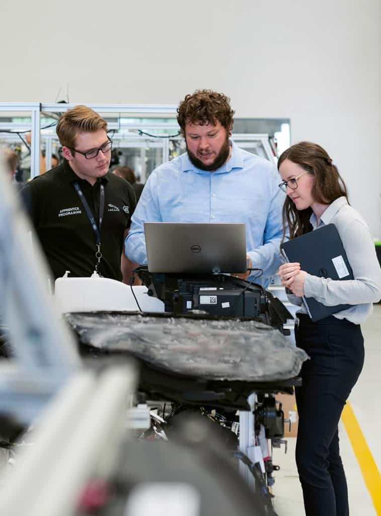 About Us - thisisengineering raeng FXgbqr t7uw unsplash 14.53.08 757x1024 1